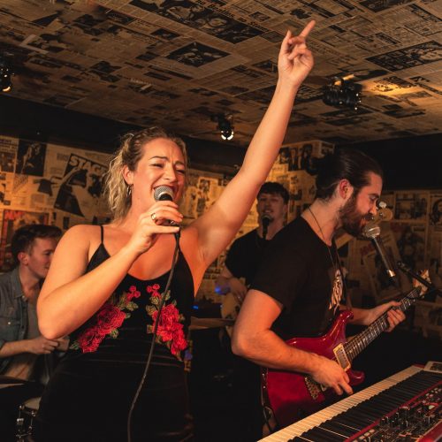 Entree Band Playing At Northcote Records